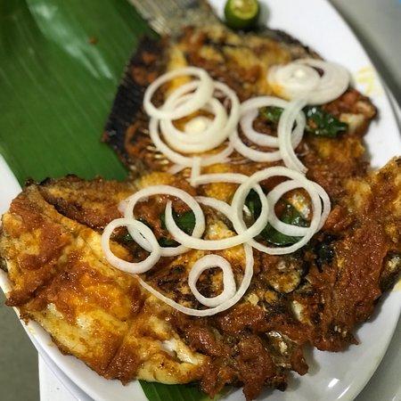 Makan2 Seafood Resto